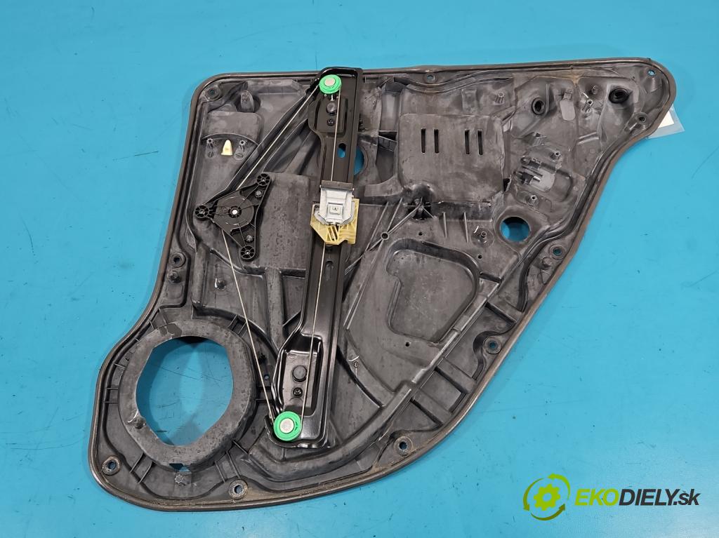 Mercedes GL II X166 2012-2015 4.7 V8 278928 340KM: automatic 250 kW 4663 cm3 5- mechanizmus okna zadné ľavý A166906050