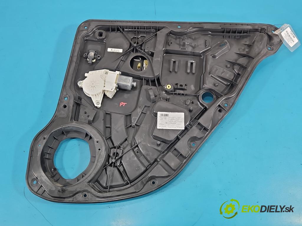 Mercedes GL II X166 2012-2015 4.7 V8 278928 340KM: automatic 250 kW 4663 cm3 5- mechanizmus okna zadné pravý A1669060601