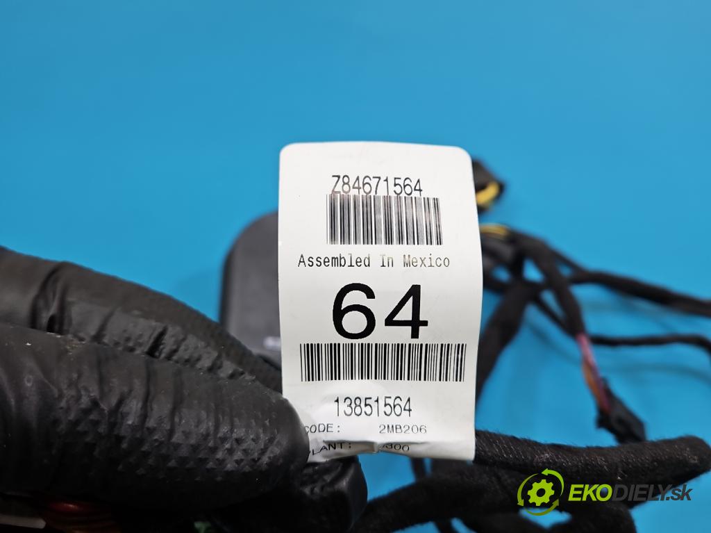 Mercedes GL II X166 2012-2015 4.7 V8 278928 340KM: automatic 250 kW 4663 cm3 5- Zväzok: dvere predné pravých 937157