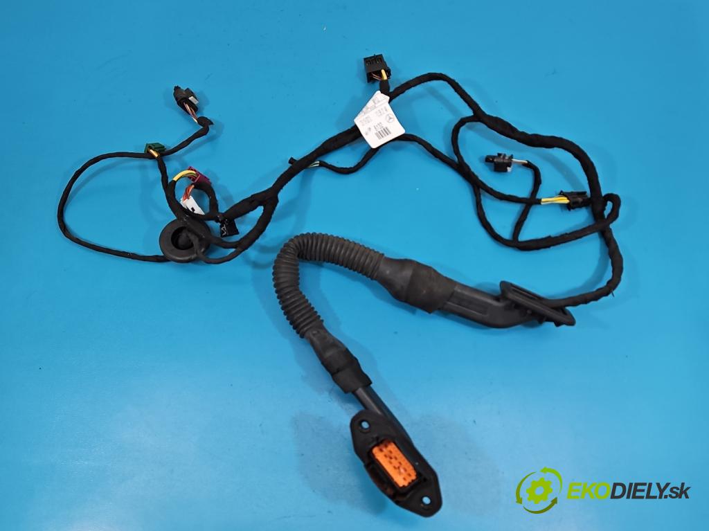 Mercedes GL II X166 2012-2015 4.7 V8 278928 340KM: automatic 250 kW 4663 cm3 5- Zväzok: dvere zadné vľavo: 13898470