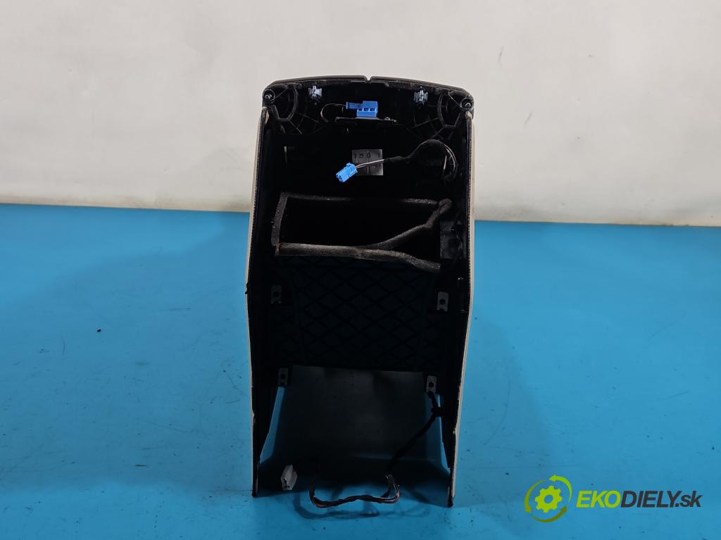 Mercedes GL II X166 2012-2015 4.7 V8 278928 340KM: automatic 250 kW 4663 cm3 5- operadlo A1666800819 (Lakťová opierka)