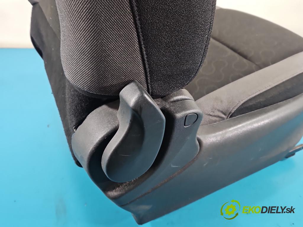 Citroen C3 Picasso 2008-2017 1.6 hdi 109 HP manual 80 kW 1560 cm3 5- Sedačka pravý (Sedadlo)