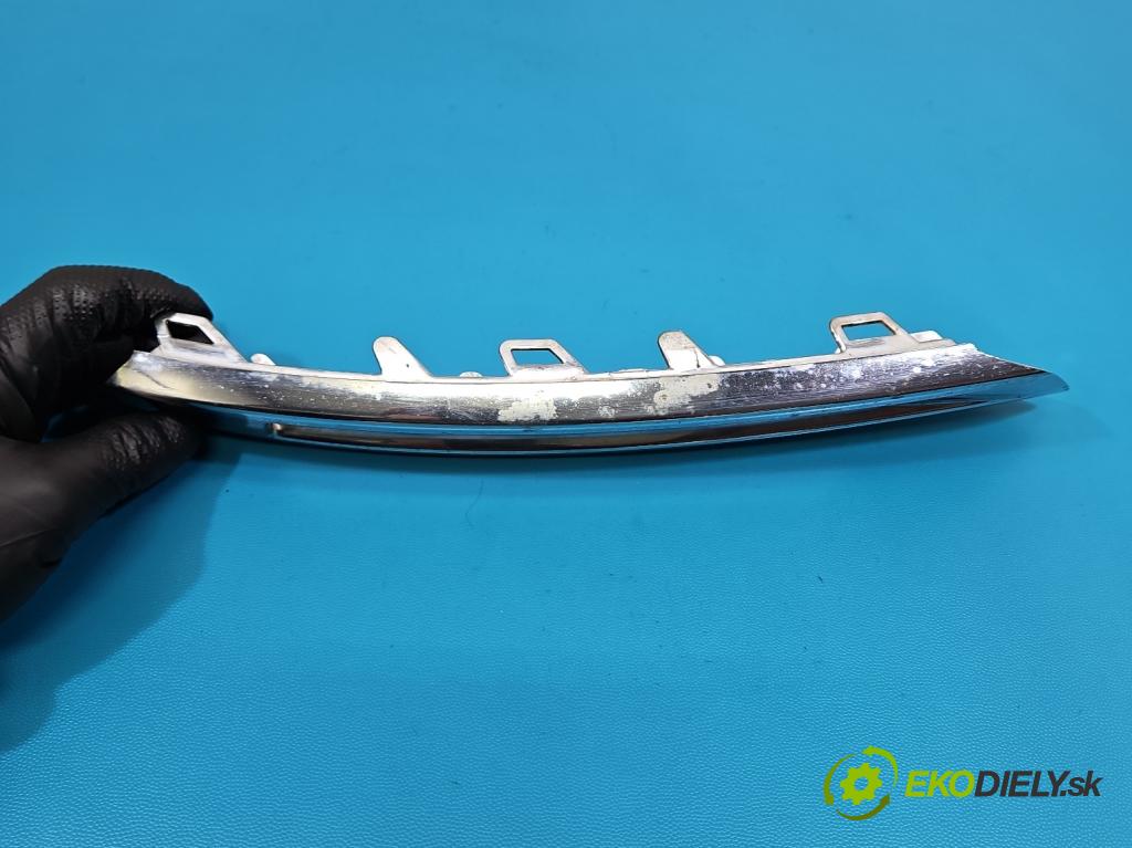 Mercedes GL II X166 2012-2015 4.7 V8 278928 340KM: automatic 250 kW 4663 cm3 5- blenda mriežka: nárazník ľavé A1668845322