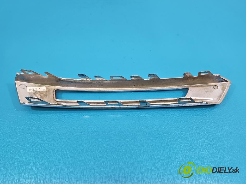 Mercedes GL II X166 2012-2015 4.7 V8 278928 340KM: automatic 250 kW 4663 cm3 5- blenda mriežka: nárazník ľavé A1668845322