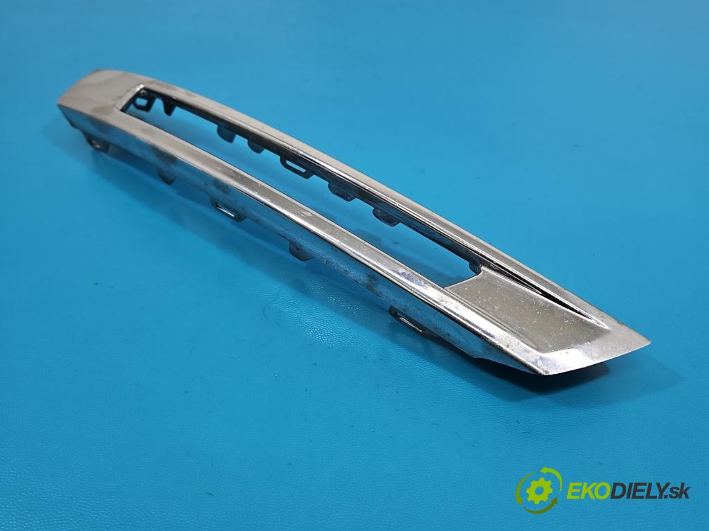 Mercedes GL II X166 2012-2015 4.7 V8 278928 340KM: automatic 250 kW 4663 cm3 5- blenda mriežka: nárazník pravé A1668845422