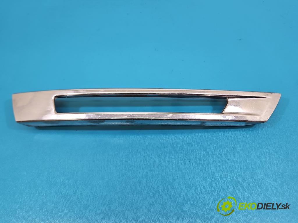 Mercedes GL II X166 2012-2015 4.7 V8 278928 340KM: automatic 250 kW 4663 cm3 5- blenda mriežka: nárazník pravé A1668845422