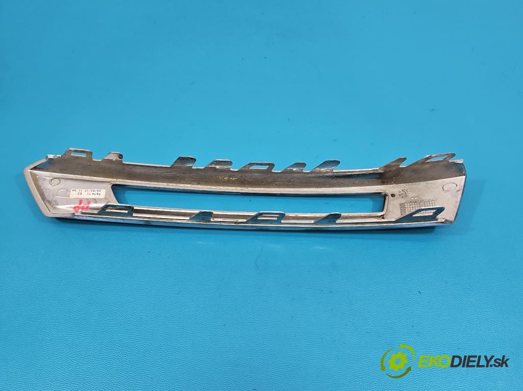 Mercedes GL II X166 2012-2015 4.7 V8 278928 340KM: automatic 250 kW 4663 cm3 5- blenda mriežka: nárazník pravé A1668845422