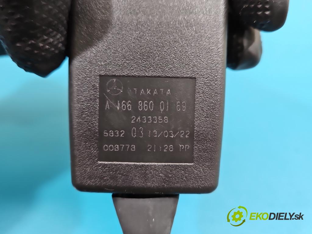 Mercedes GL II X166 2012-2015 4.7 V8 278928 340KM: automatic 250 kW 4663 cm3 5- pas bezpečnosť: predné ľavý A1668600169