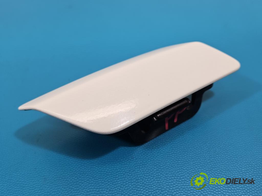 Mercedes GL II X166 2012-2015 4.7 V8 278928 340KM: automatic 250 kW 4663 cm3 5- blenda mriežka: nárazník pravé A1668851622