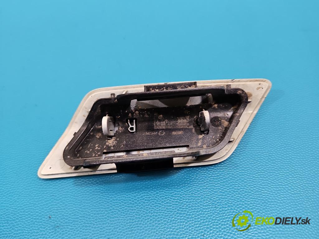 Mercedes GL II X166 2012-2015 4.7 V8 278928 340KM: automatic 250 kW 4663 cm3 5- blenda mriežka: nárazník pravé A1668851622