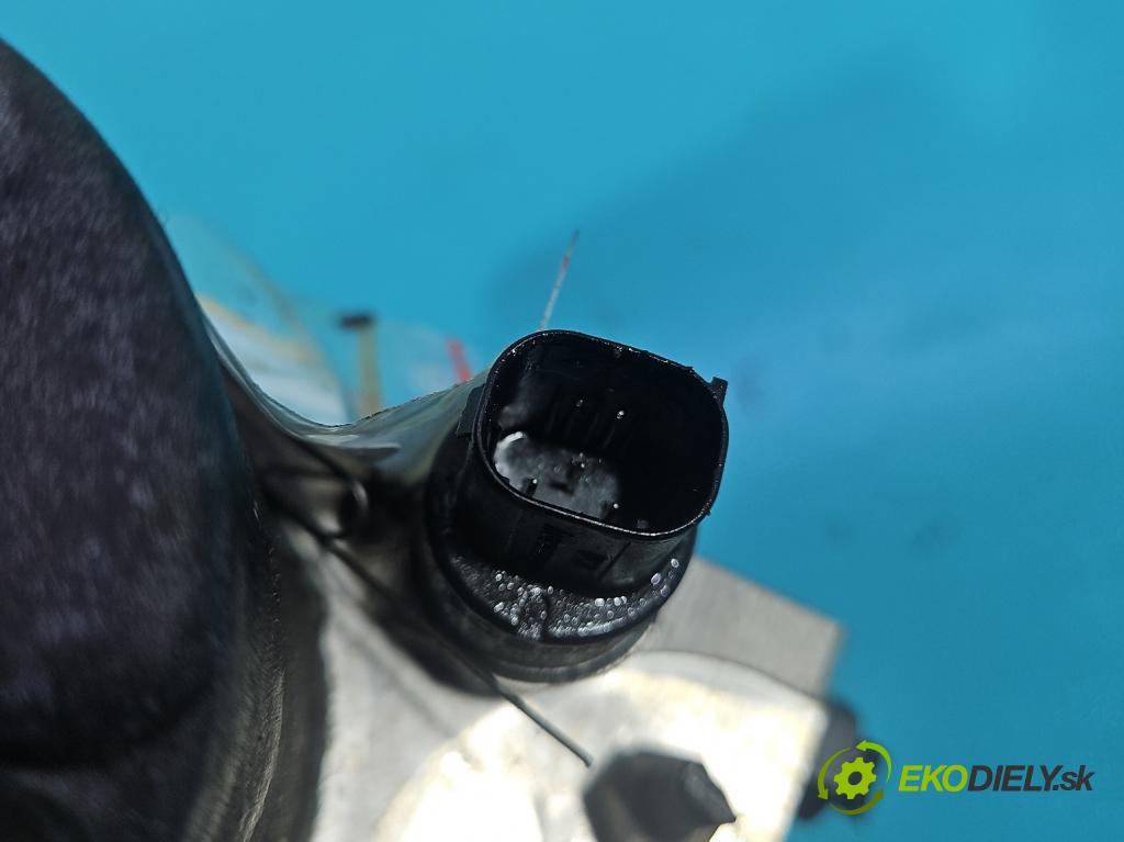 Audi A4 B6 2000-2004 2.5 tdi BFC 163 hp manual 120 kW 2496 cm3 5- čerpadlo abs 0265950011 (Pumpa ABS)