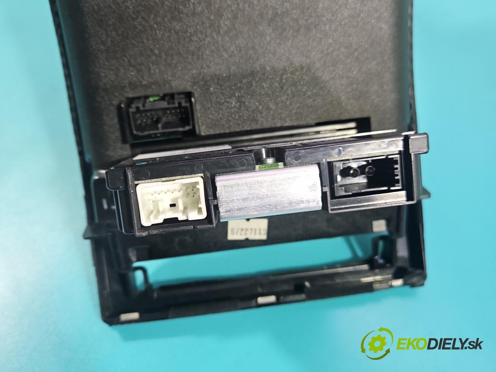 Volvo S40 II 2004-2012 2.0 hdi 136 HP manual 100 kW 1997 cm3 4- panel kúrenia 8697156