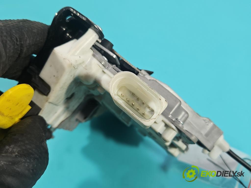 Audi A4 B8 2007-2015 1.8 TFSI 160 HP manual 118 kW 1798 cm3 5- zámok predné ľavý