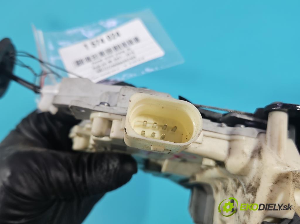 Audi A4 B8 2007-2015 1.8 TFSI 160 HP manual 118 kW 1798 cm3 5- zámok predné pravý 8J1837016A