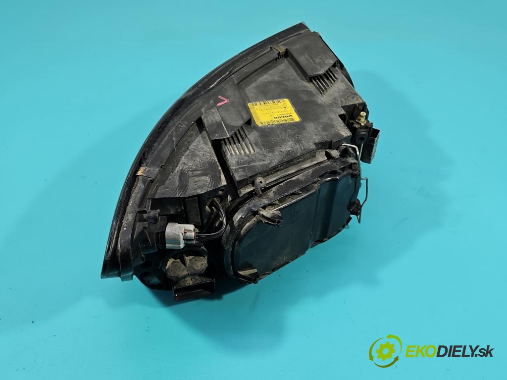 Volvo S40 II 2004-2012 2.0 hdi 136 HP manual 100 kW 1997 cm3 4- Reflektor: ľavý 30698801 (Kľučka dverí ostatné)