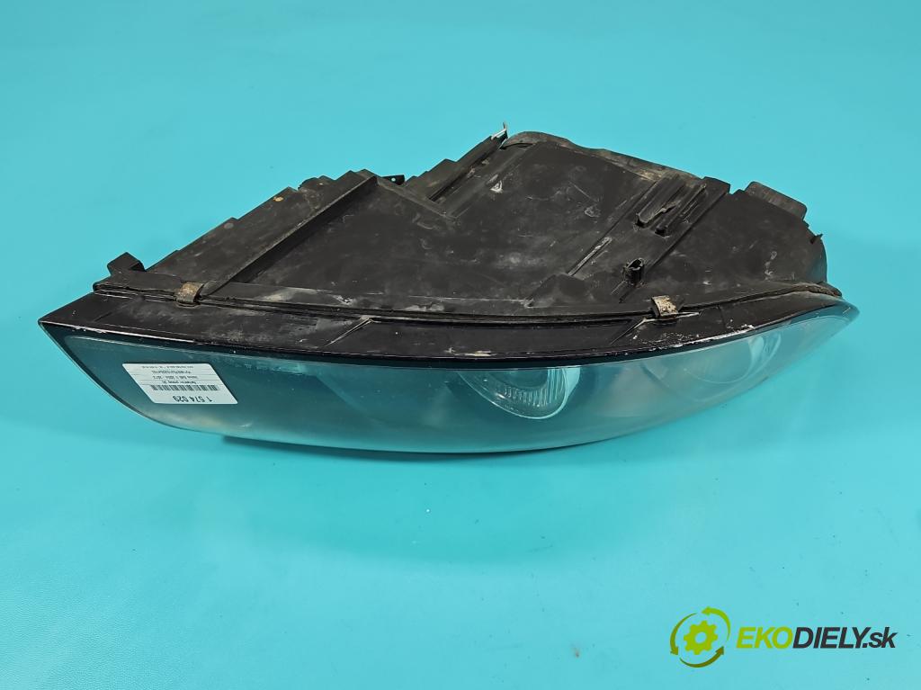 Volvo S40 II 2004-2012 2.0 hdi 136 HP manual 100 kW 1997 cm3 4- Reflektor: pravý 30698874 (Svetlo predné pravé)