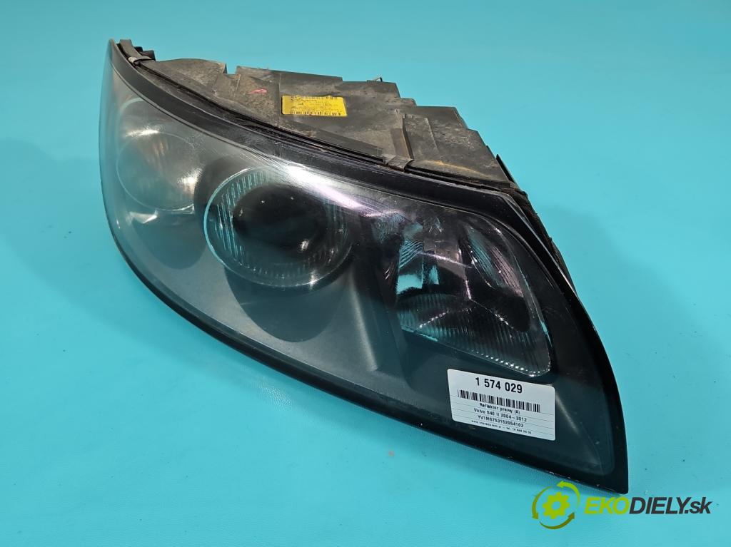 Volvo S40 II 2004-2012 2.0 hdi 136hp manual 100 kW 1997 cm3 4- světlo pravý 30698874 (Pravé přední světlo)