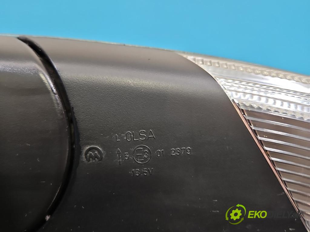 Vw Polo IV 9N 2001-2009 1.4 16V 80 HP manual 59 kW 1390 cm3 5- zrkadlo ľavé  (Kľučka dverí ostatné)