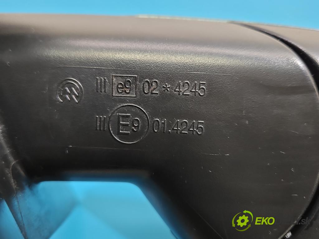 Vw Polo IV 9N 2001-2009 1.4 16V 80 HP manual 59 kW 1390 cm3 5- zrkadlo ľavé  (Kľučka dverí ostatné)