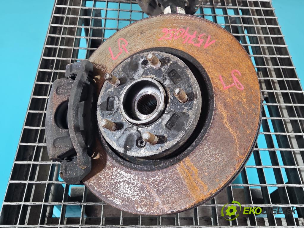 Kia Optima IV 2015-2020 1.6 T-GDI 180 hp automatic 132.4 kW 1591 cm3 4- náboj levé  (Náboj kola)