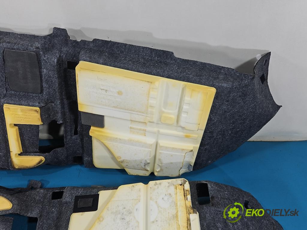 Kia Optima IV 2015-2020 1.6 T-GDI: 180 HP automatic 132.4 kW 1591 cm3 4- koberec do auta ostatné