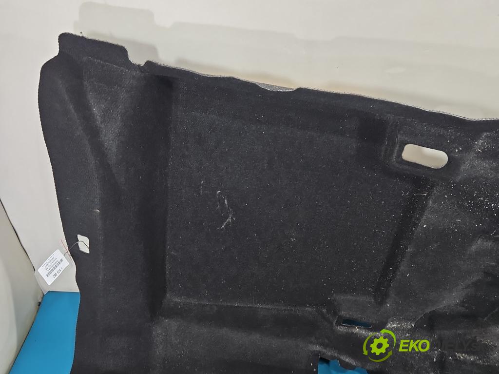 Kia Optima IV 2015-2020 1.6 T-GDI: 180 HP automatic 132.4 kW 1591 cm3 4- koberec do auta ostatné