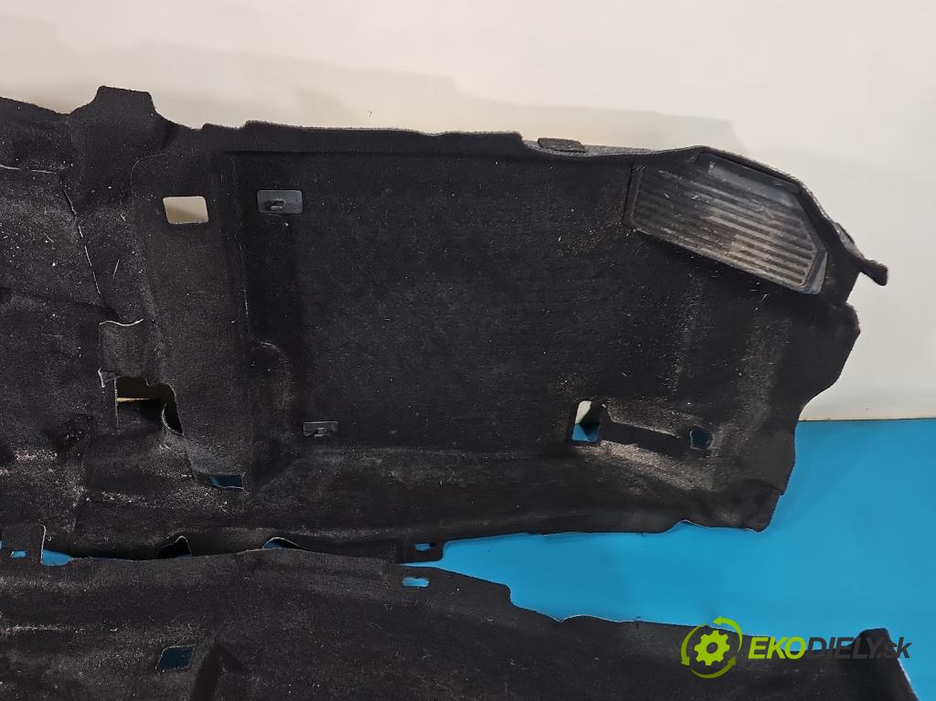 Kia Optima IV 2015-2020 1.6 T-GDI: 180 HP automatic 132.4 kW 1591 cm3 4- koberec do auta ostatné