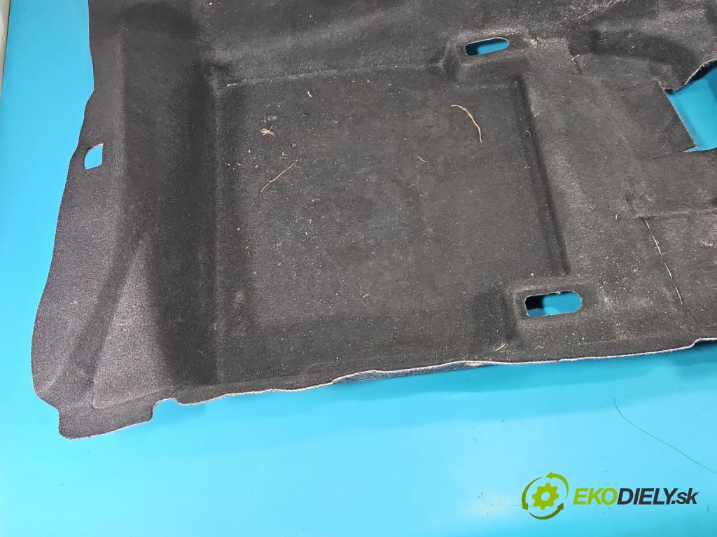 Kia Optima IV 2015-2020 1.6 T-GDI: 180 HP automatic 132.4 kW 1591 cm3 4- koberec do auta ostatné