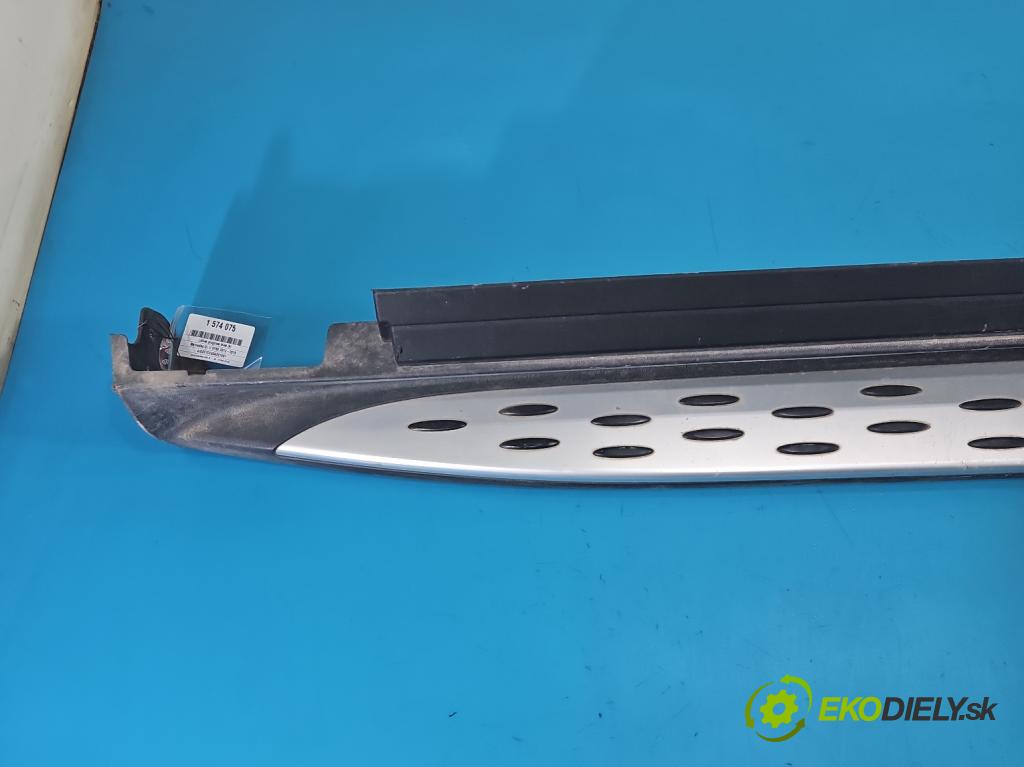 Mercedes GL II X166 2012-2015 4.7 V8 278928 340KM: automatic 250 kW 4663 cm3 5- lišta práh: ľavé A1666980025 (Lišta prahová)