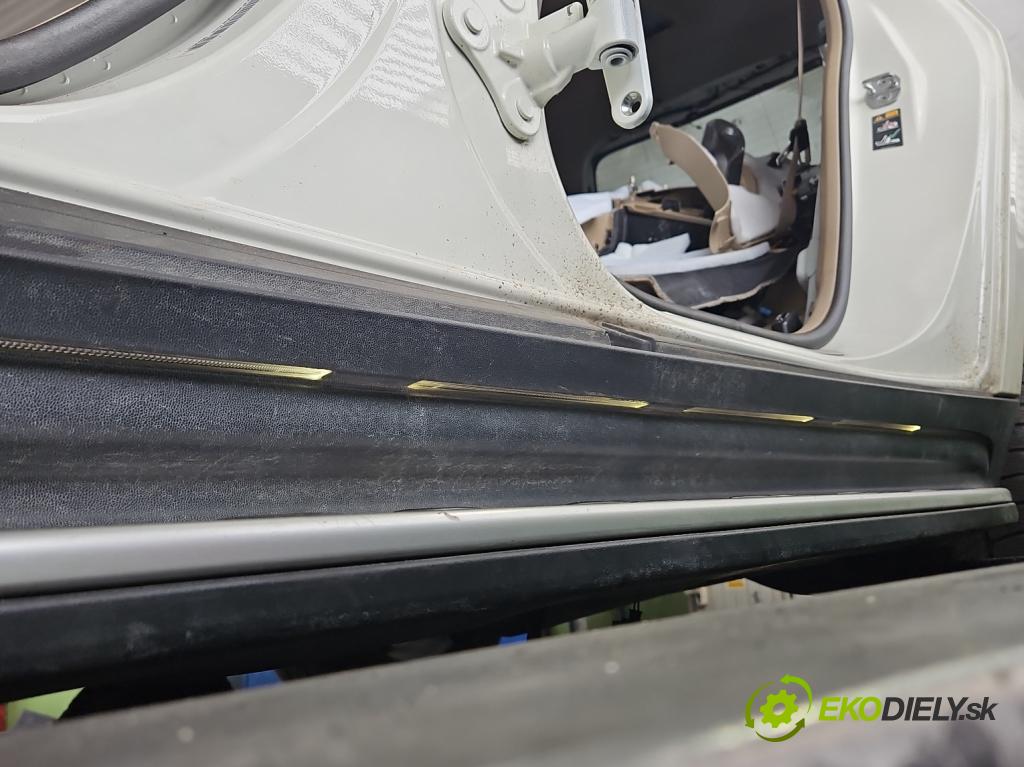 Mercedes GL II X166 2012-2015 4.7 V8 278928 340KM: automatic 250 kW 4663 cm3 5- lišta práh: ľavé A1666980025 (Lišta prahová)