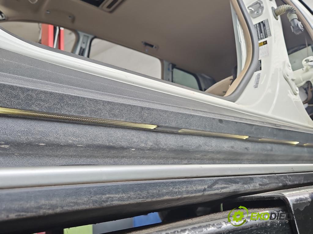 Mercedes GL II X166 2012-2015 4.7 V8 278928 340KM: automatic 250 kW 4663 cm3 5- lišta práh: ľavé A1666980025 (Lišta prahová)