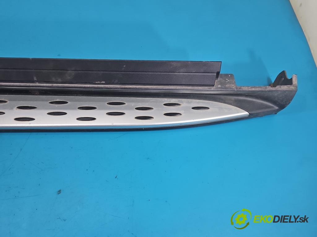 Mercedes GL II X166 2012-2015 4.7 V8 278928 340KM: automatic 250 kW 4663 cm3 5- lišta práh: pravé A1666980525 (Lišta prahová)