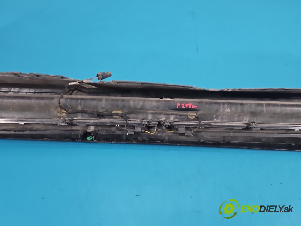 Mercedes GL II X166 2012-2015 4.7 V8 278928 340KM: automatic 250 kW 4663 cm3 5- lišta práh: pravé A1666980525 (Lišta prahová)