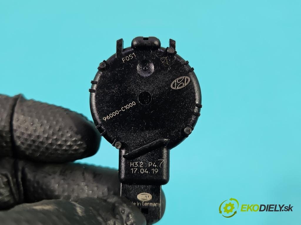 Kia Optima IV 2015-2020 1.6 T-GDI 180 hp automatic 132.4 kW 1591 cm3 4- snímač déšť: 96000-C1000 (Snímač deště)