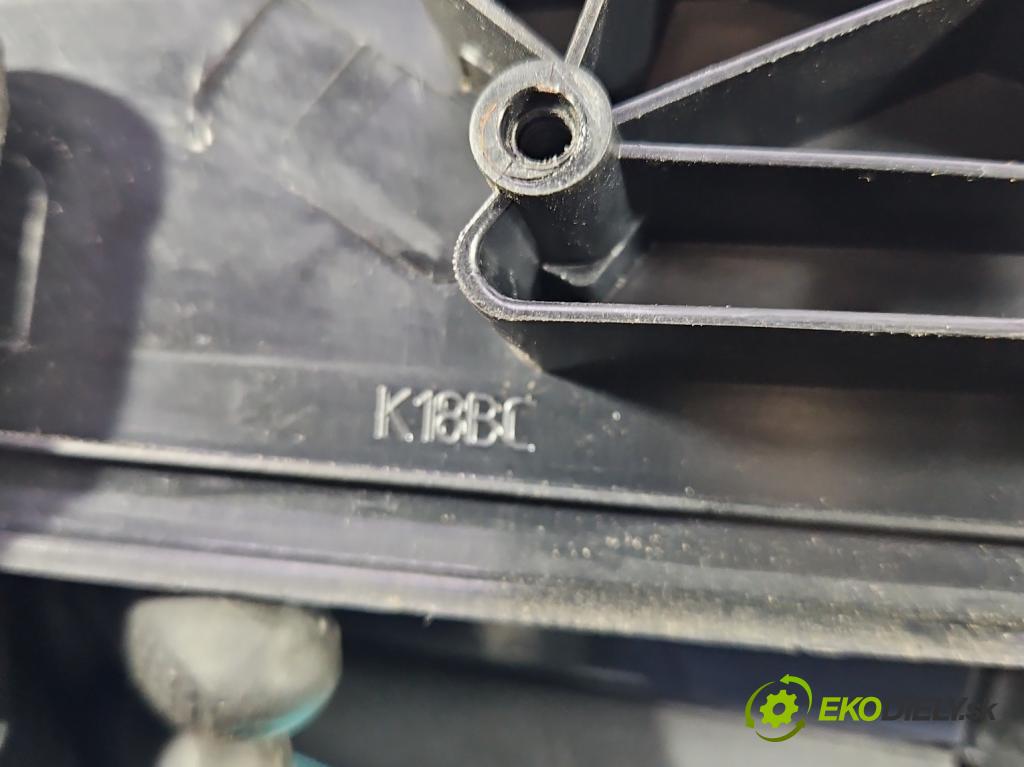 Ford C-Max II 2010-2019 1.0 EcoBoost: 125 HP manual 92 kW 998 cm3 5- zrkadlo ľavé 212836405 (Kľučka dverí ostatné)