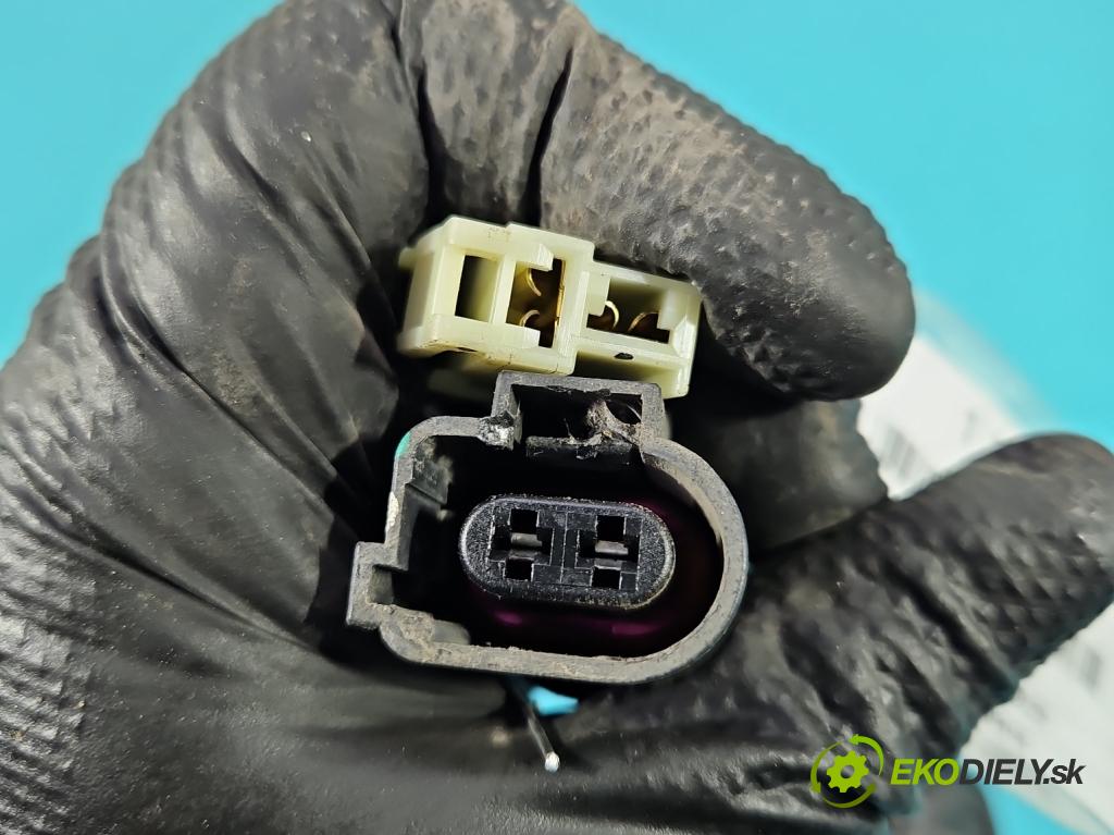 Kia Optima IV 2015-2020 1.6 T-GDI 180 hp automatic 132.4 kW 1591 cm3 4- Balíček: 59796-D4500