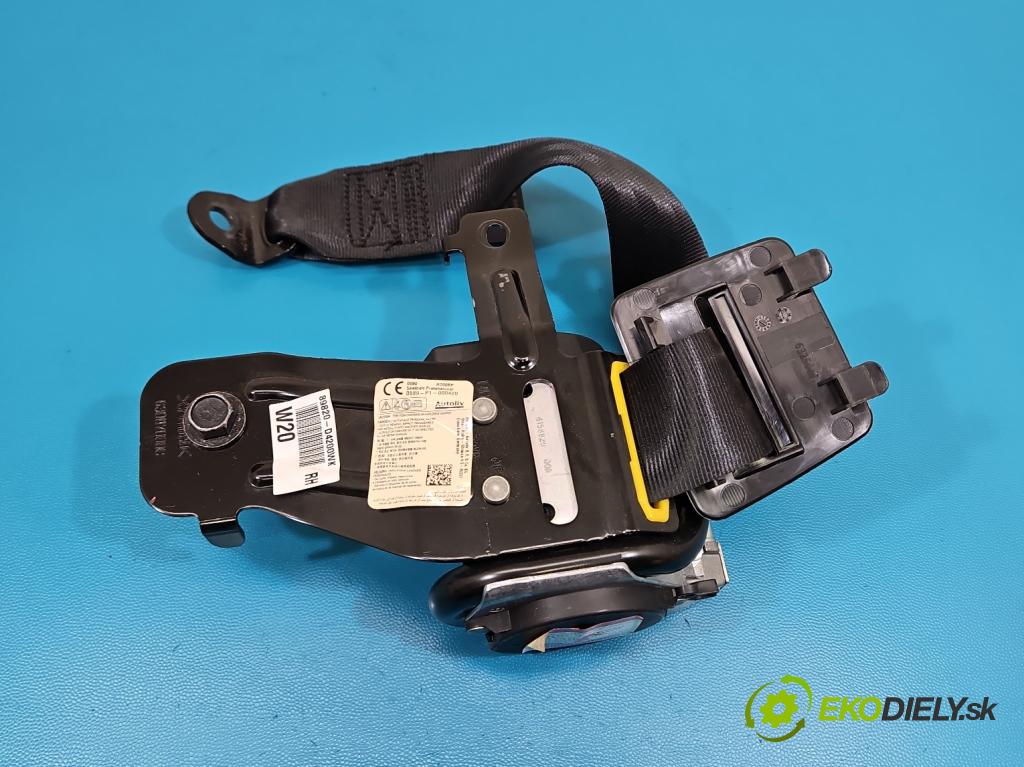 Kia Optima IV 2015-2020 1.6 T-GDI 180 hp automatic 132.4 kW 1591 cm3 4- stěna bezpečnost zadní pravý 89820-D4200WK