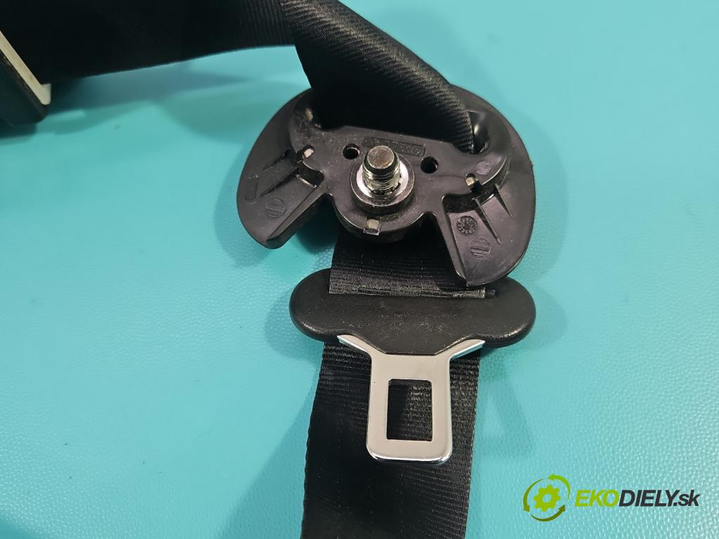 Kia Optima IV 2015-2020 1.6 T-GDI: 180 HP automatic 132.4 kW 1591 cm3 4- pas bezpečnosť: predné ľavý 88810-D4110