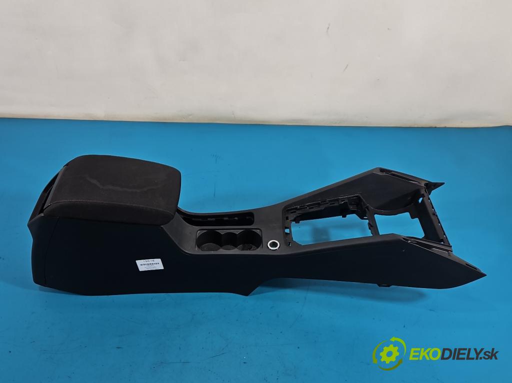 Skoda Octavia III 2013- 1.5 TSI 150 hp manual 110 kW 1498 cm3 5- loketní opěrka 5E1863241 (Loketní opěrka)