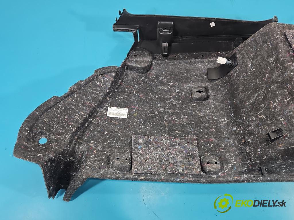 Skoda Octavia III 2013- 1.5 TSI 150 HP manual 110 kW 1498 cm3 5- Čalounictví: kufra: ľavé 5E9867427BE