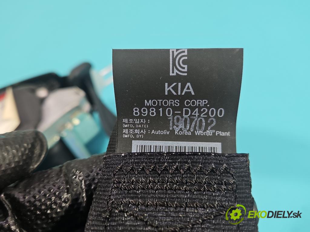 Kia Optima IV 2015-2020 1.6 T-GDI: 180 HP automatic 132.4 kW 1591 cm3 4- pas bezpečnosť: zadné ľavý 635845700B