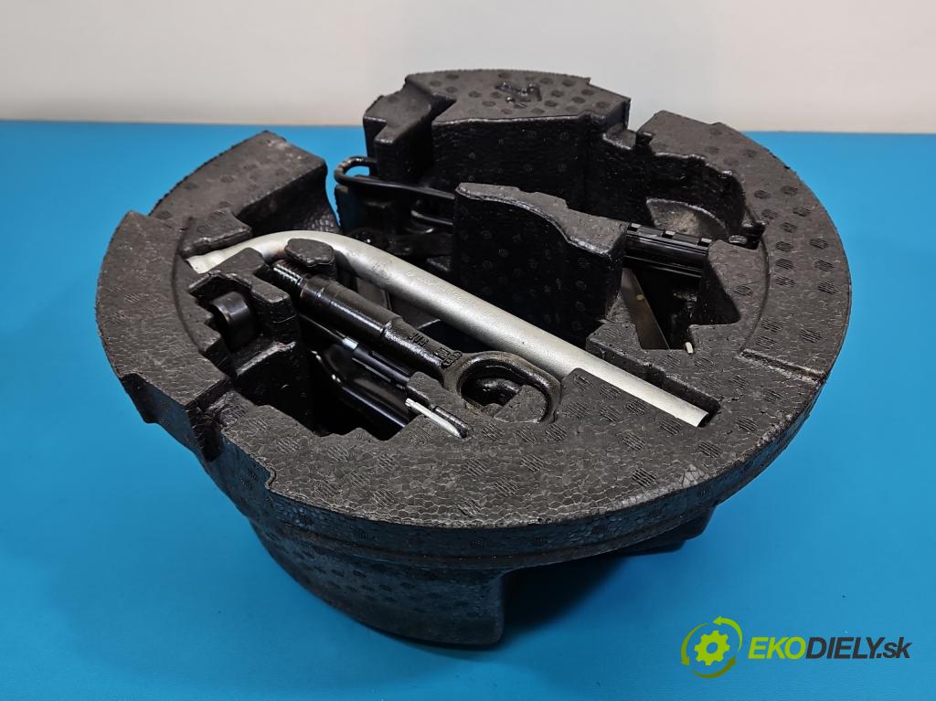 Skoda Octavia III 2013- 1.5 TSI 150 hp manual 110 kW 1498 cm3 5- mechanismus stahování automobilový 5E0012115F