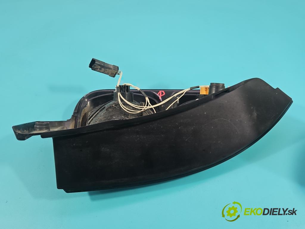 Citroen C3 Picasso 2008-2017 1.6 hdi 109 HP manual 80 kW 1560 cm3 5- svetlo / reflektor zadné pravé 89089253 (Kľučka dverí ostatné)