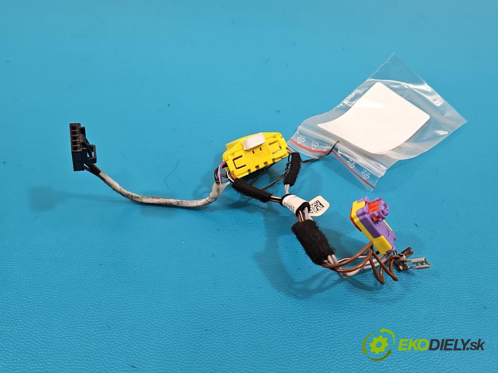 Skoda Octavia III 2013- 1.5 TSI 150 HP manual 110 kW 1498 cm3 5- Zväzok: vankúše: Airbag: 5E0971584A