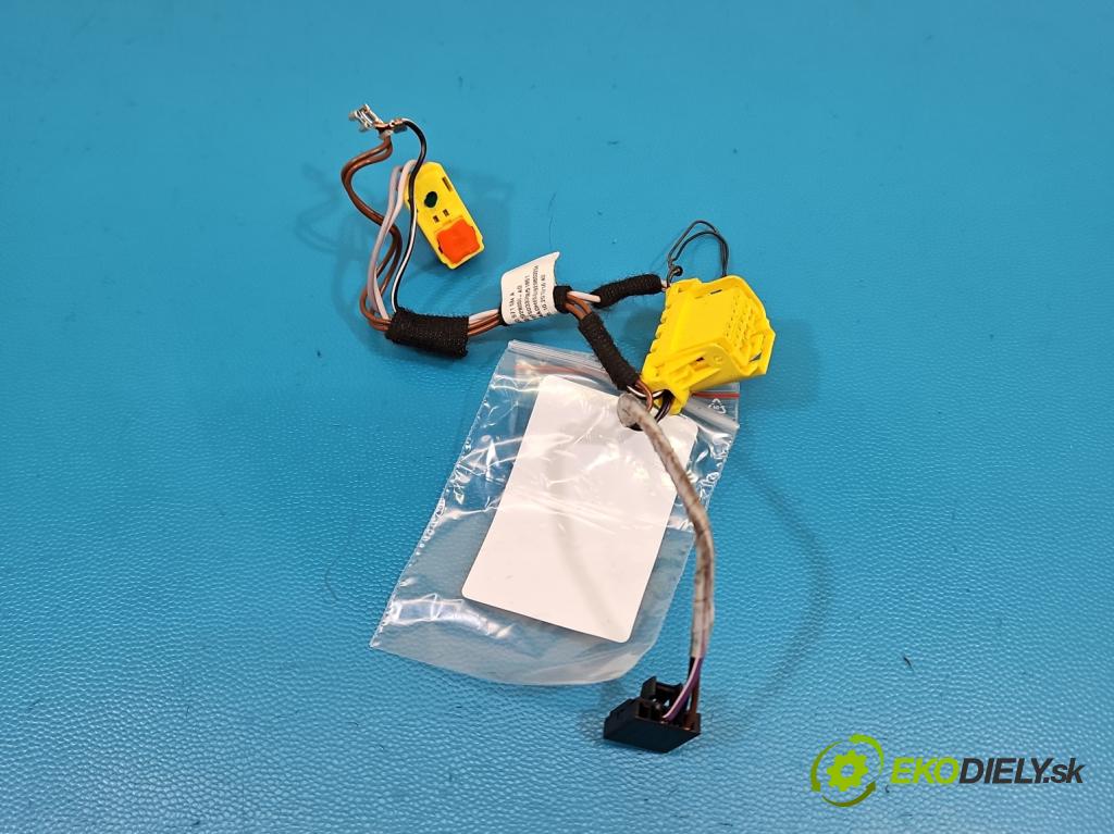 Skoda Octavia III 2013- 1.5 TSI 150 HP manual 110 kW 1498 cm3 5- Zväzok: vankúše: Airbag: 5E0971584A