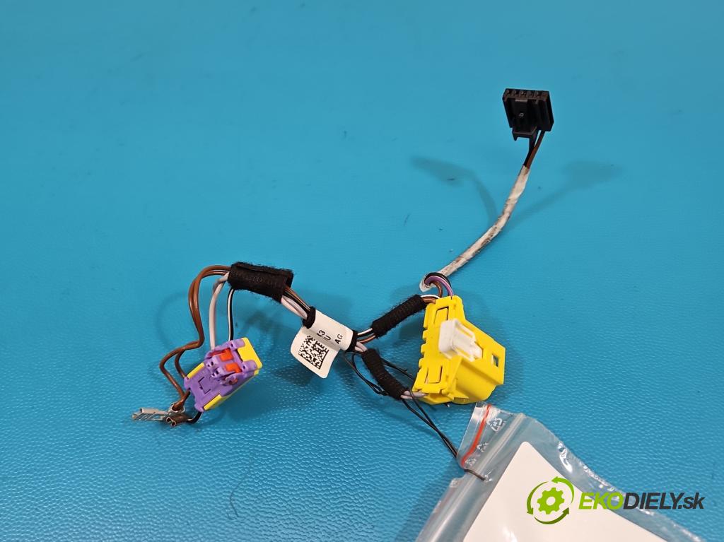 Skoda Octavia III 2013- 1.5 TSI 150 HP manual 110 kW 1498 cm3 5- Zväzok: vankúše: Airbag: 5E0971584A