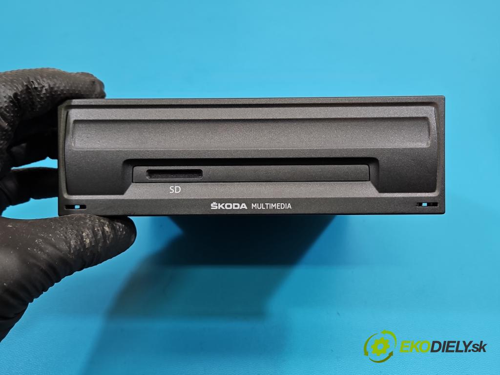 Skoda Octavia III 2013- 1.5 TSI 150 hp manual 110 kW 1498 cm3 5- Navigace: čtečka 565035840