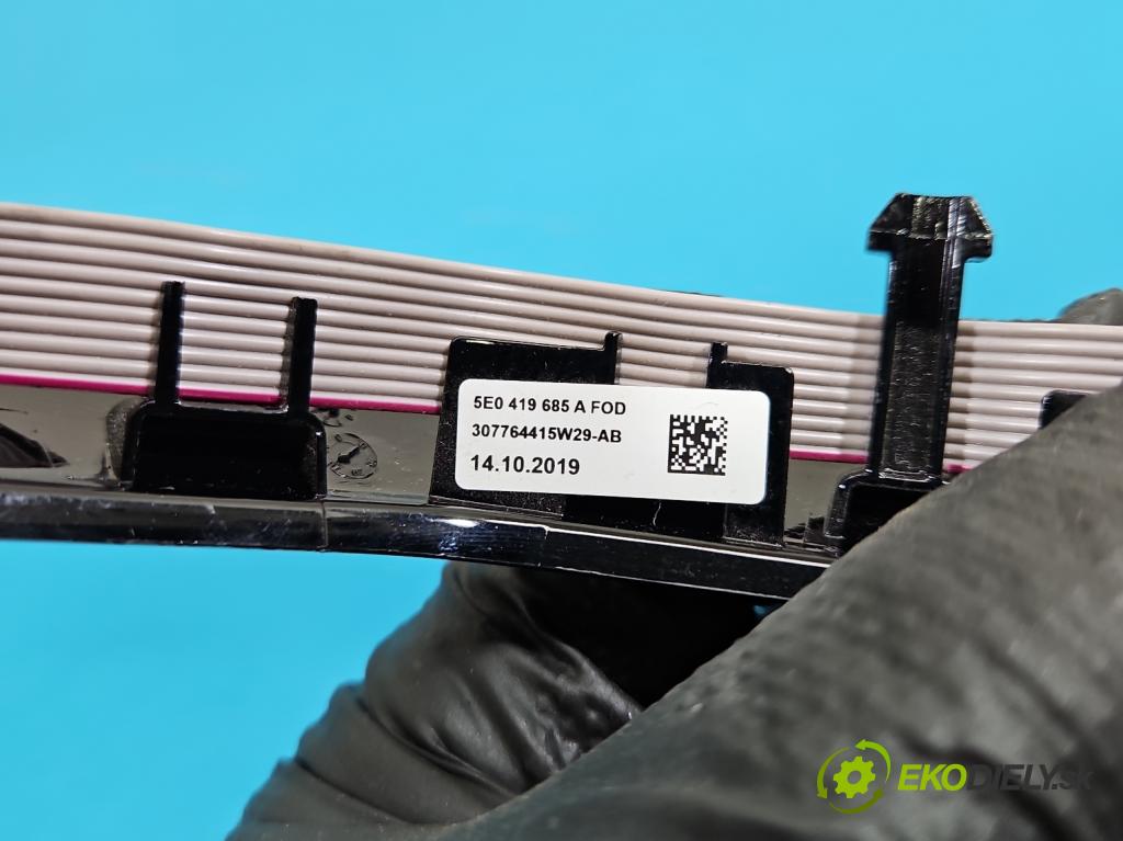 Skoda Octavia III 2013- 1.5 TSI 150 hp manual 110 kW 1498 cm3 5- Přepínač multifunkční: řízení: 3V0919719E (Páčky pod volantem)