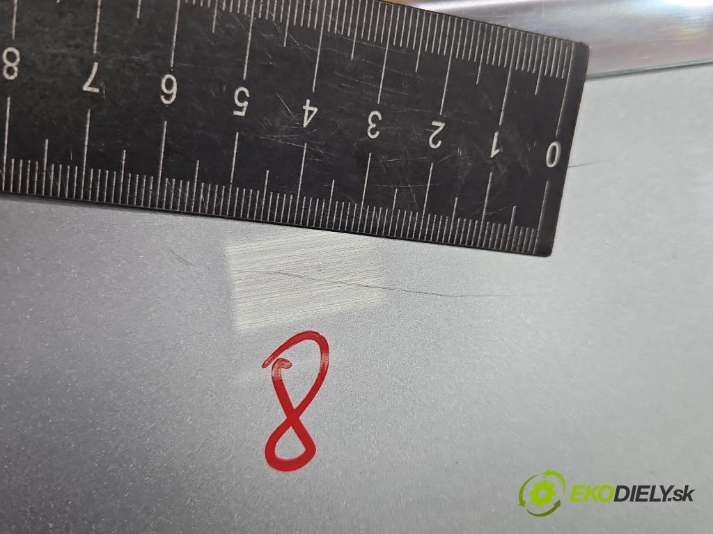 Audi A4 B8 2007-2015 1.8 TFSI 160 HP manual 118 kW 1798 cm3 5- dvere zadné ľavé  (Kľučka dverí ostatné)