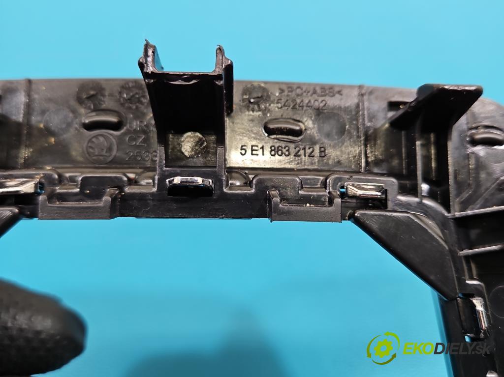 Skoda Octavia III 2013- 1.5 TSI 150 hp manual 110 kW 1498 cm3 5- lišta ozdobná interiéry: 5E1863212J